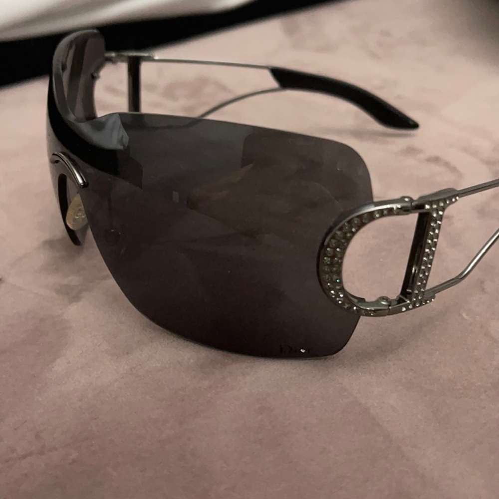 Dior sunglasses authentic black